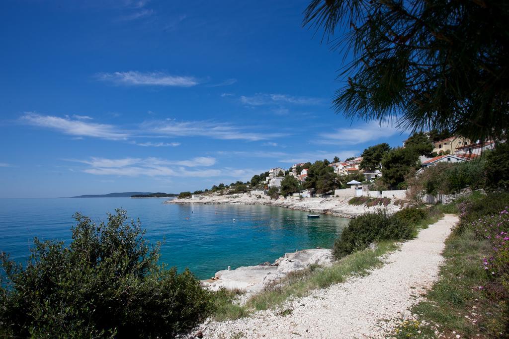 Apartments Medvid Trogir Ngoại thất bức ảnh