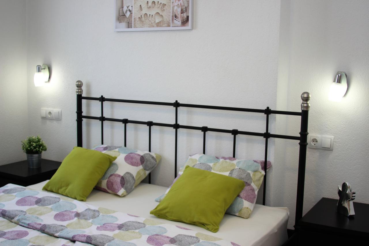 Apartments Medvid Trogir Ngoại thất bức ảnh